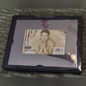 Black Picture Frame with 'I DO' Design